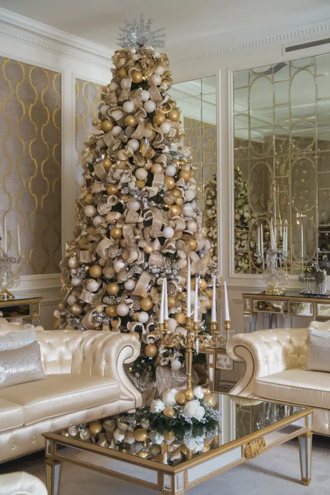 Glamorous Gold and Silver Christmas